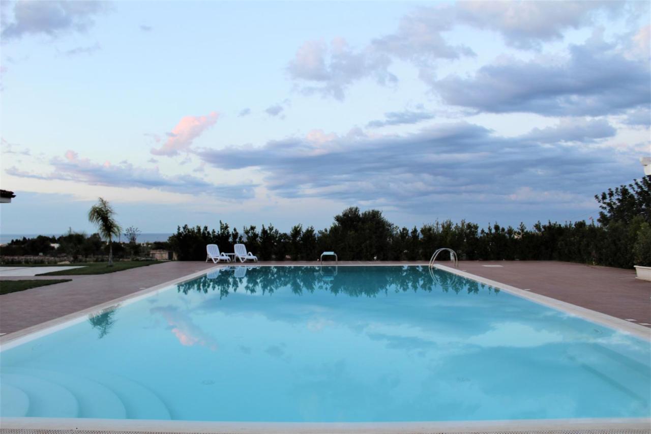 Villa Maria - Apartments In Villa With Pool 폴리나노 아마레 외부 사진